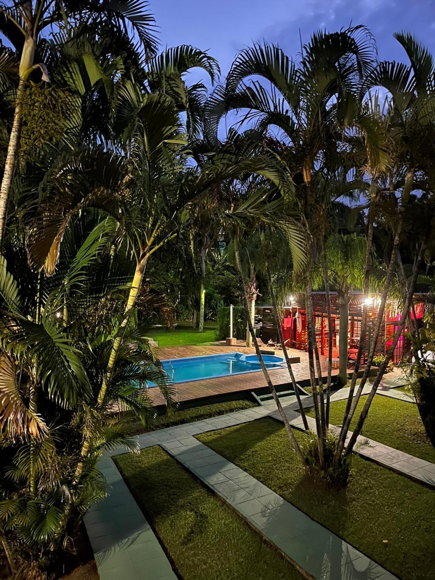 ホテル Pousada Em Bombinhas Jardin Flamingo エクステリア 写真